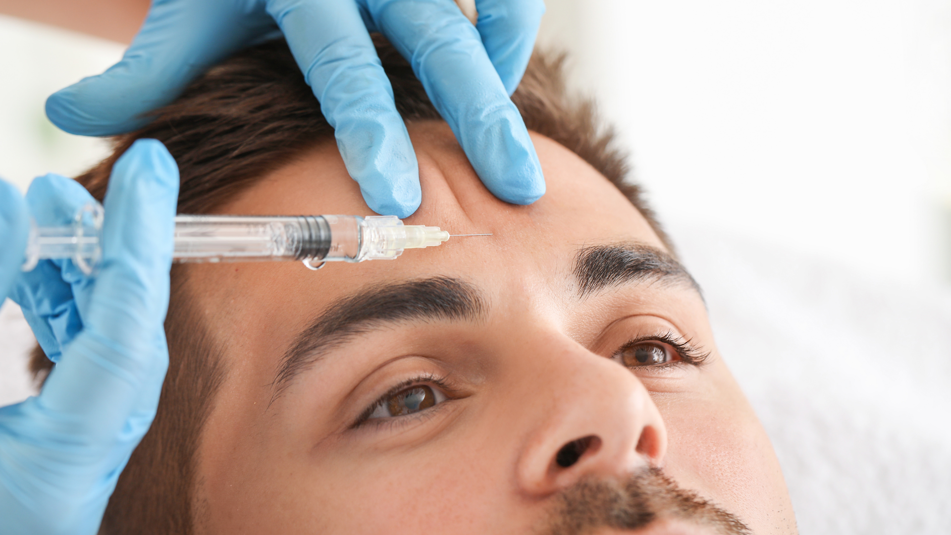 Preenchimento facial x Skinbooster: qual é o melhor para cada caso?